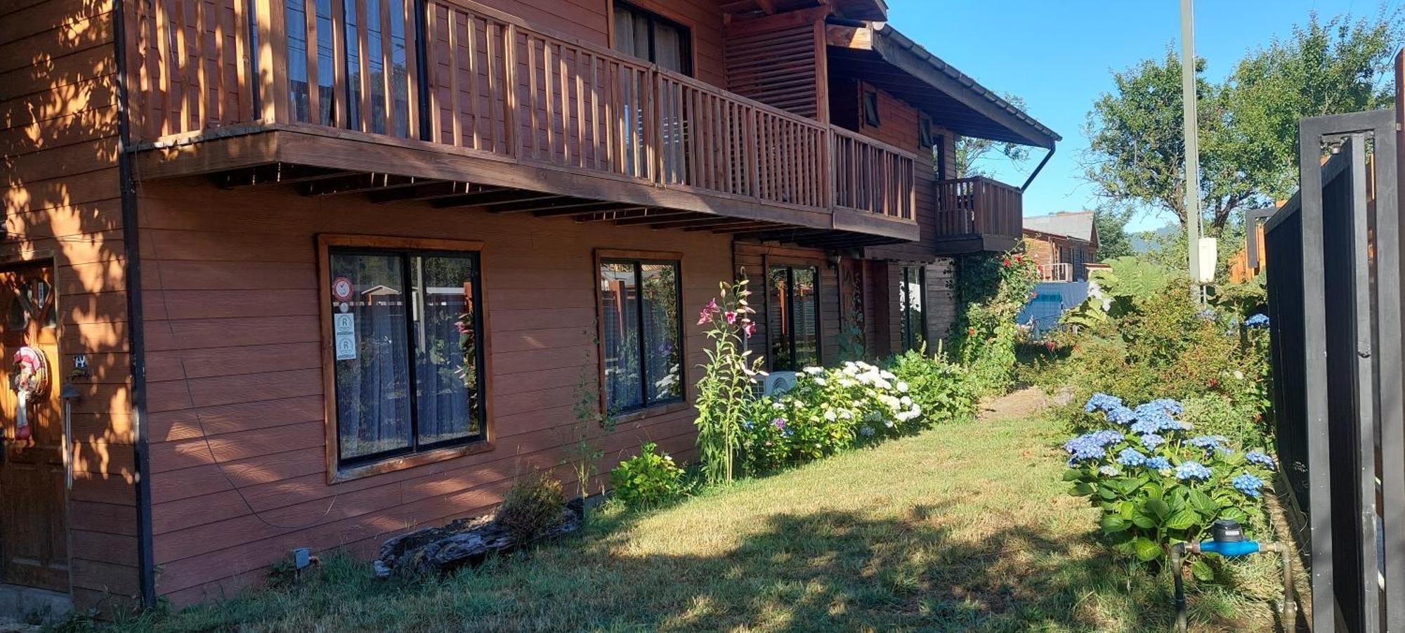 Hostal Los Alamos Neltume Exterior foto